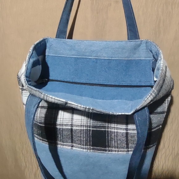 Handmade Upcycled Denim Tote Bag 21 - Picture 5 of 6
